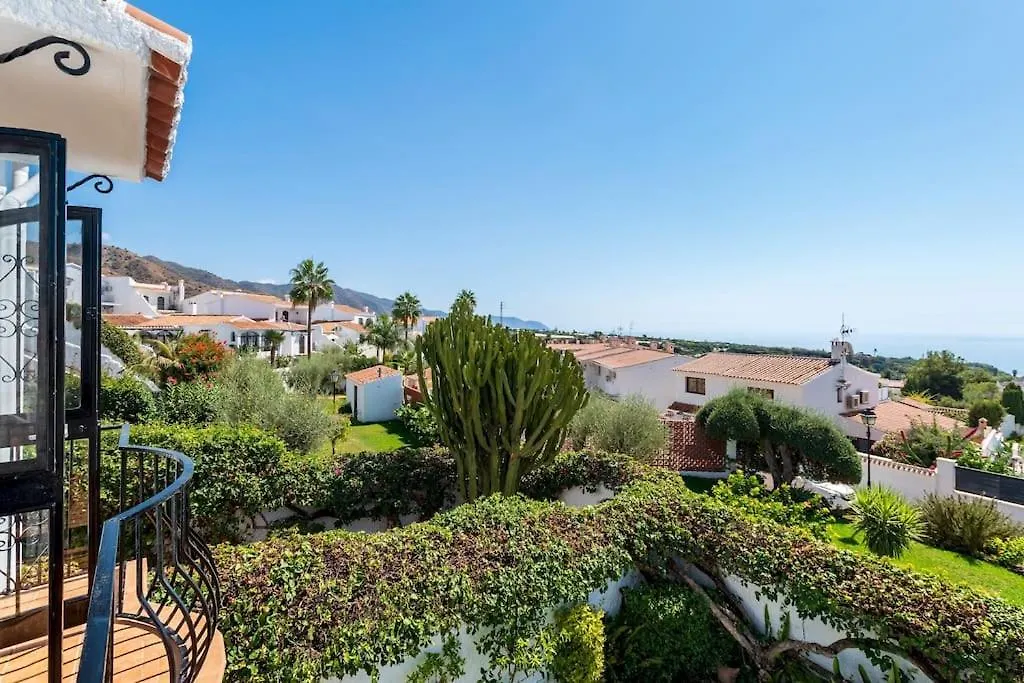 Olivo De Capistrano Villa Nerja Spain