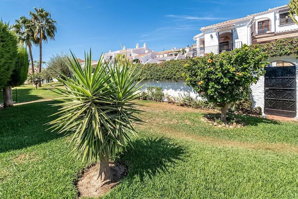 Olivo De Capistrano Villa Nerja