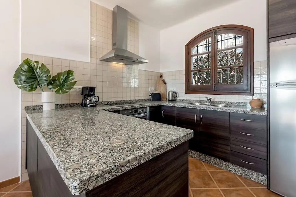 Olivo De Capistrano Villa Nerja
